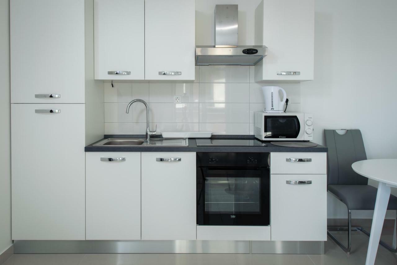 Panorama Lux Apartment 로고즈니차 외부 사진